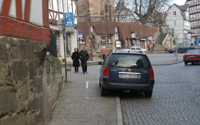 Anwohnendenparken: SPD, HD’er und FDP fordern von Bürgermeister Schmidt-Lamontain eine zügige Erarbeitung eines gesamtstädtischen Konzeptes